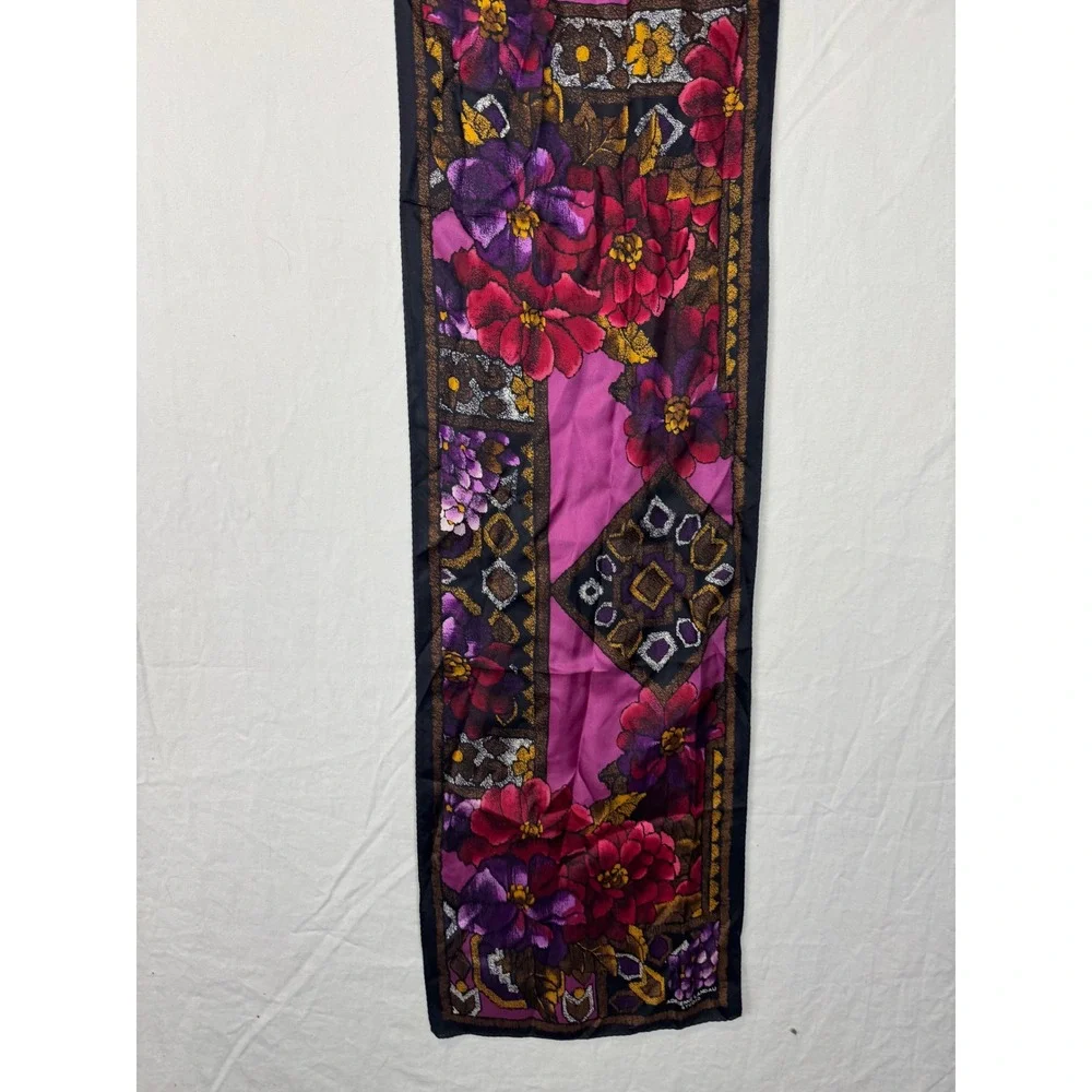 Adrienne Landau vibrant vintage
